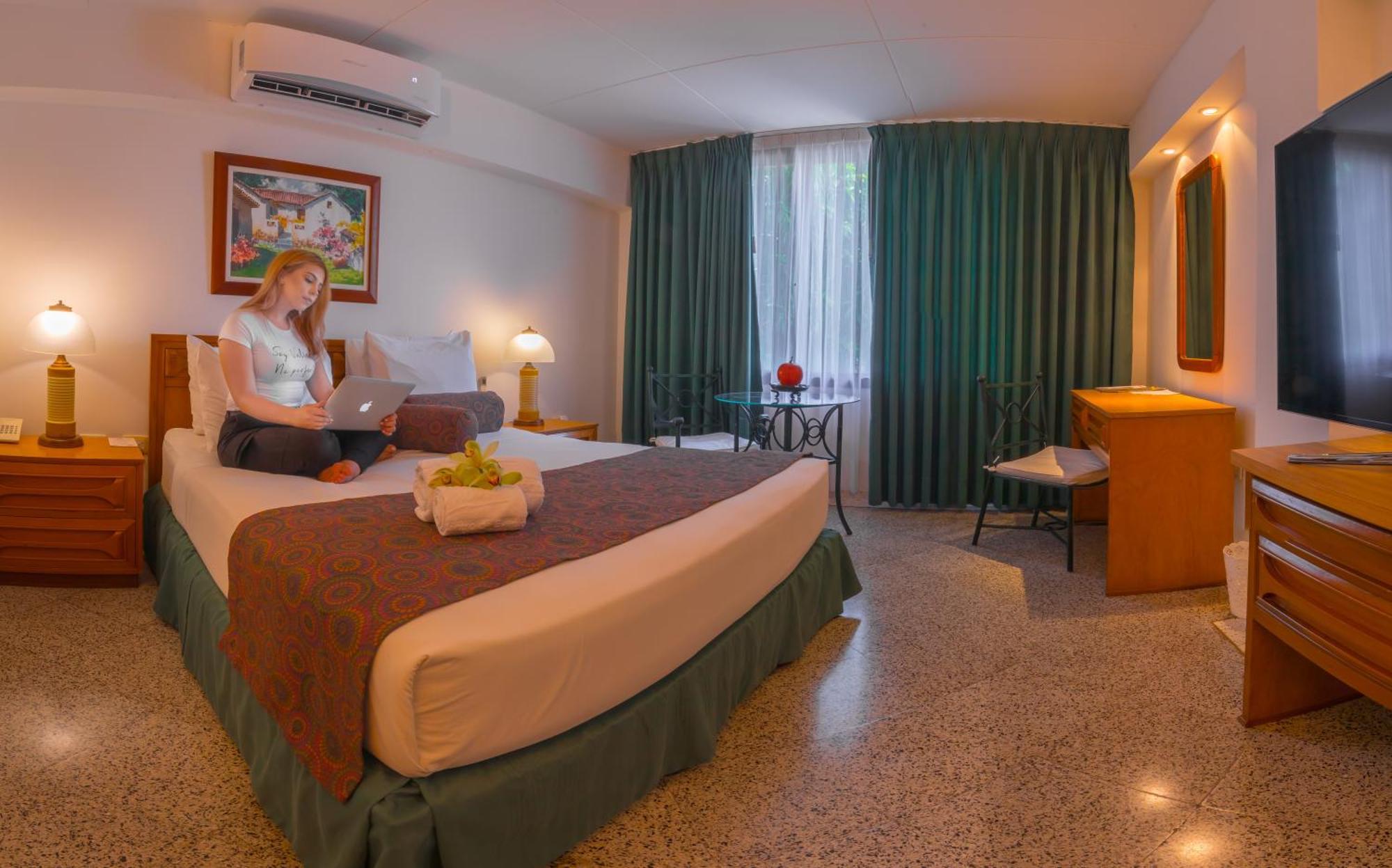 Hotel Chicala Нейва Экстерьер фото